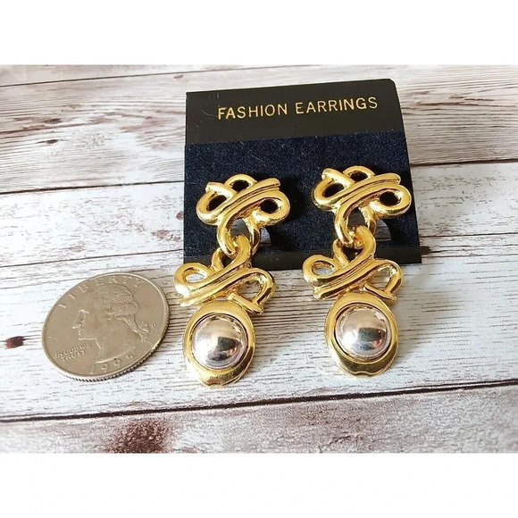 Gorgeous Gold and Silver Tone Ornamental Drop Earrings - Picture 2 of 3